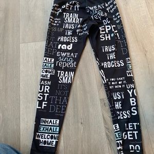 Black peloton leggings